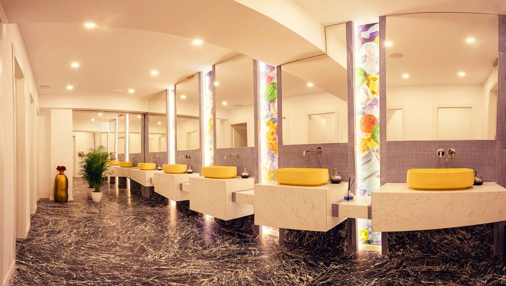 La JENI Palace avem cele mai luxury grupuri sanitare la un salon de evenimente din Suceava